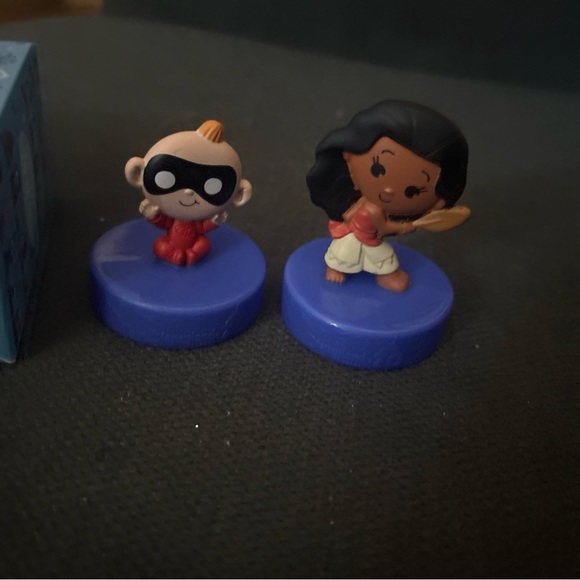 McDonald’s Disneyland 70th Anniversary Happy Meal Toy #08 (Jack-jack & Moana) - Picture 2 of 2